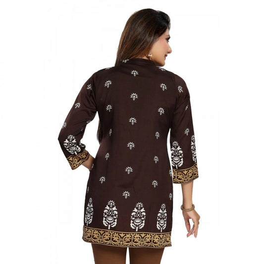 Indoraa Women's Quarter Sleeve Faux Crepe Printed Short Kurti Tunic Top (Color:Brown)